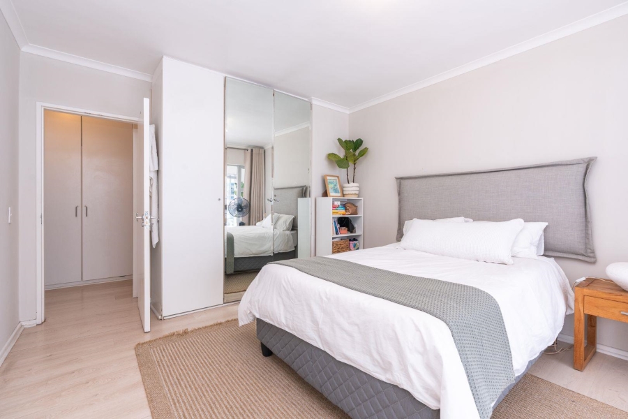 3 Bedroom Property for Sale in Sea Point Western Cape